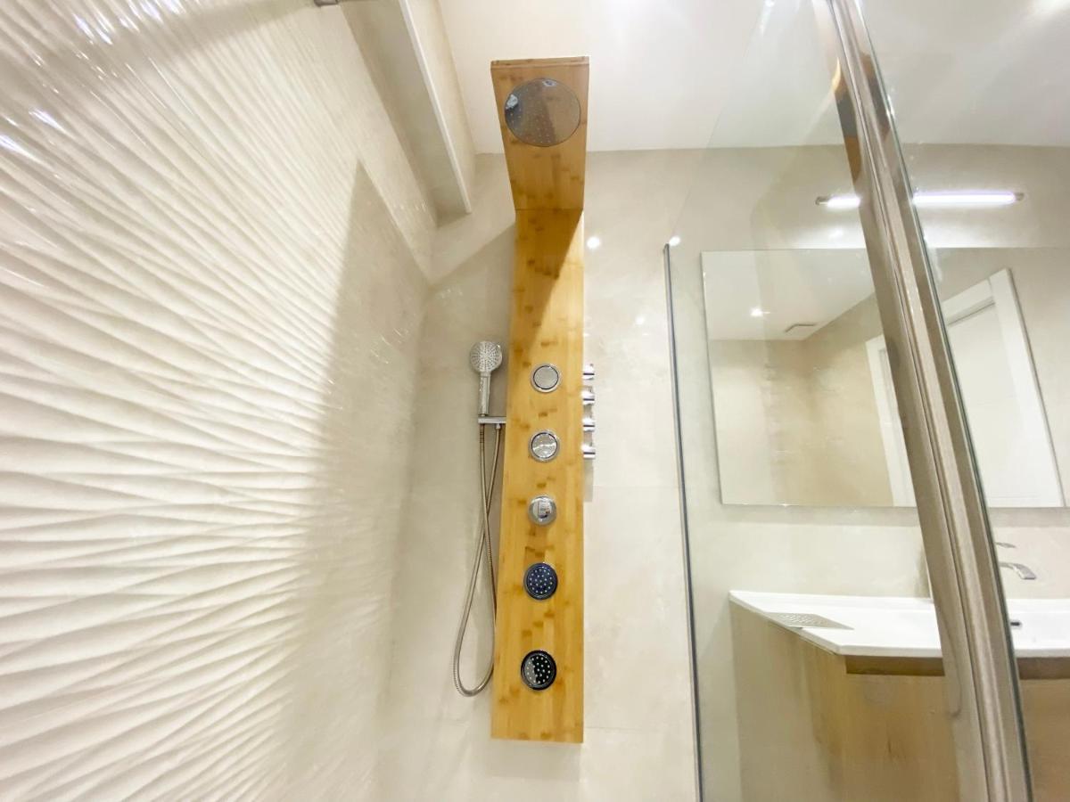 Miramar Luxurious Flat, 3 Double Rooms, Free Parking, Terrace, Completely New San Sebastián Dış mekan fotoğraf