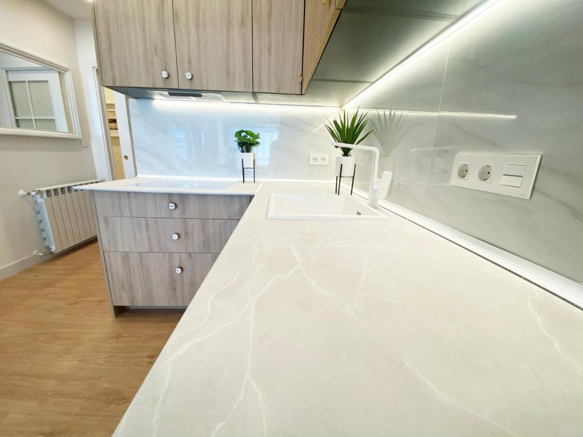 Miramar Luxurious Flat, 3 Double Rooms, Free Parking, Terrace, Completely New San Sebastián Dış mekan fotoğraf