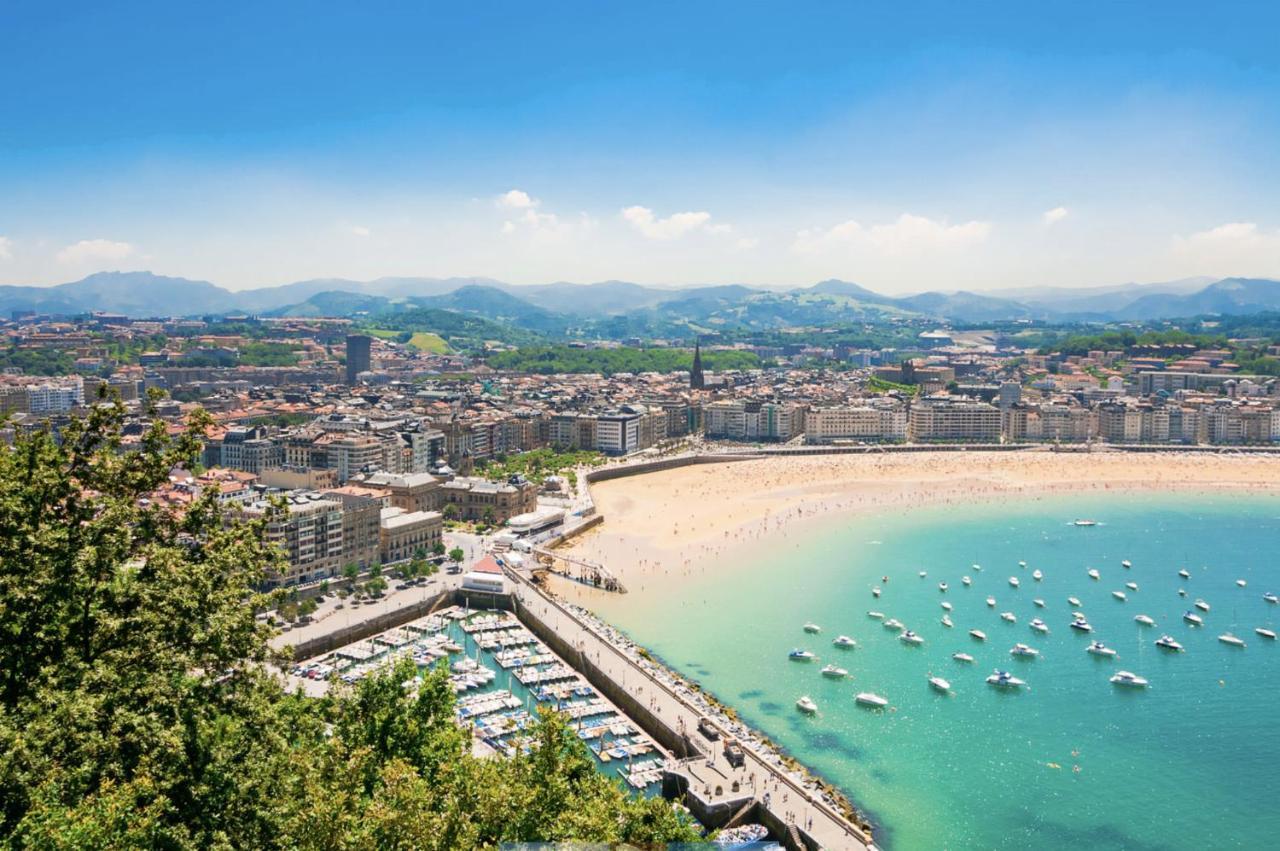 Miramar Luxurious Flat, 3 Double Rooms, Free Parking, Terrace, Completely New San Sebastián Dış mekan fotoğraf